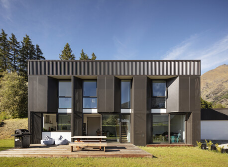 Team Green Architects | Queenstown | Arthurs Point Steel House
