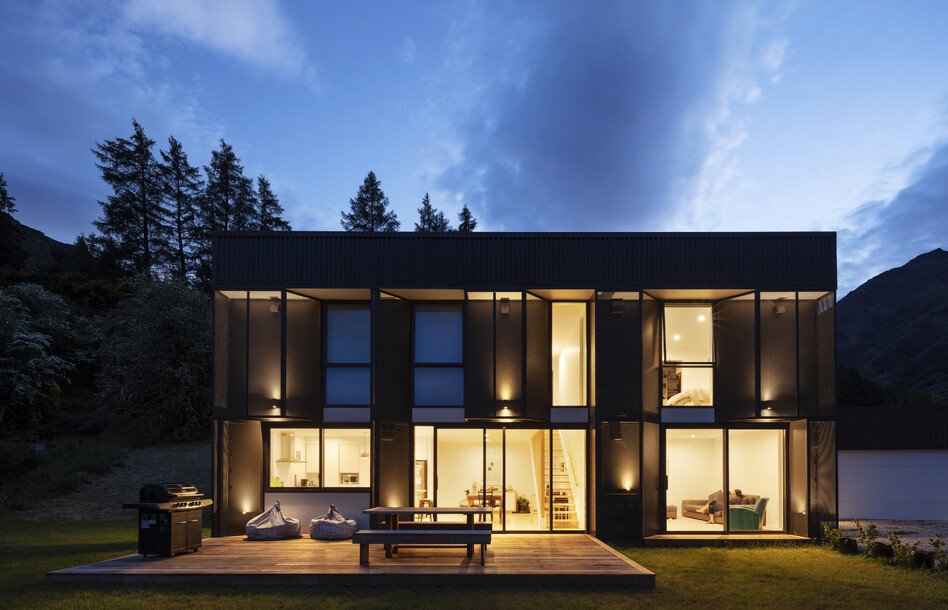 Team Green Architects | Queenstown | Arthurs Point Steel House